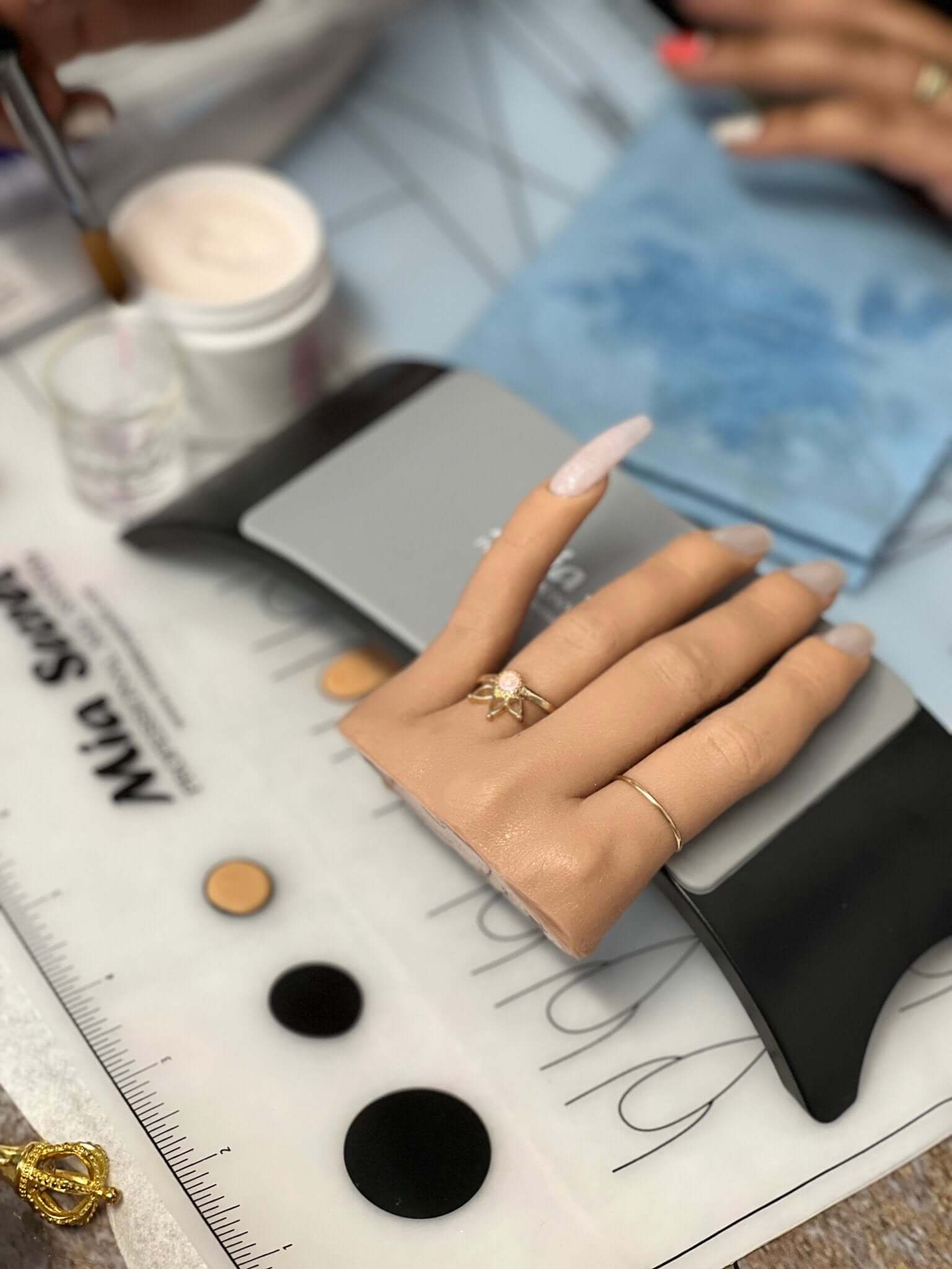Curso Basico de Uñas: Paquete de 10 Clases - Karla's Nails Supply